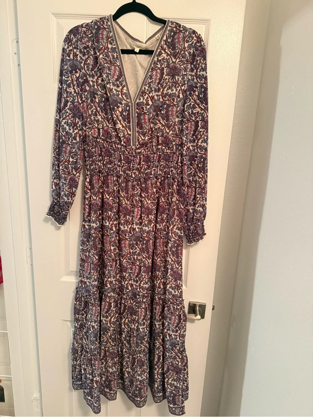 Max Studio London Women’s Long Sleeve V-Neck Floral Maxi Dress - Picture 1 of 3